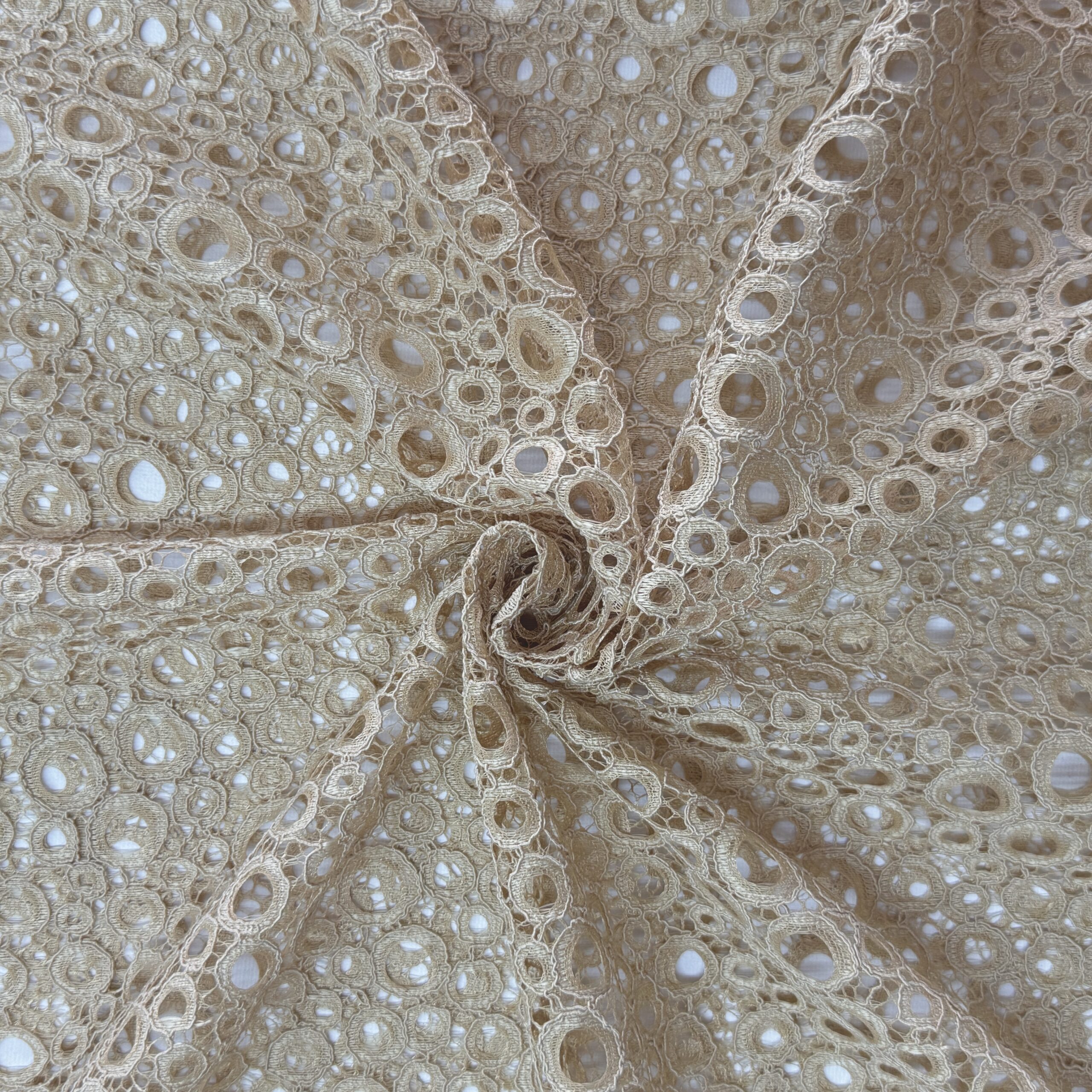 Malla Lucker Champagne