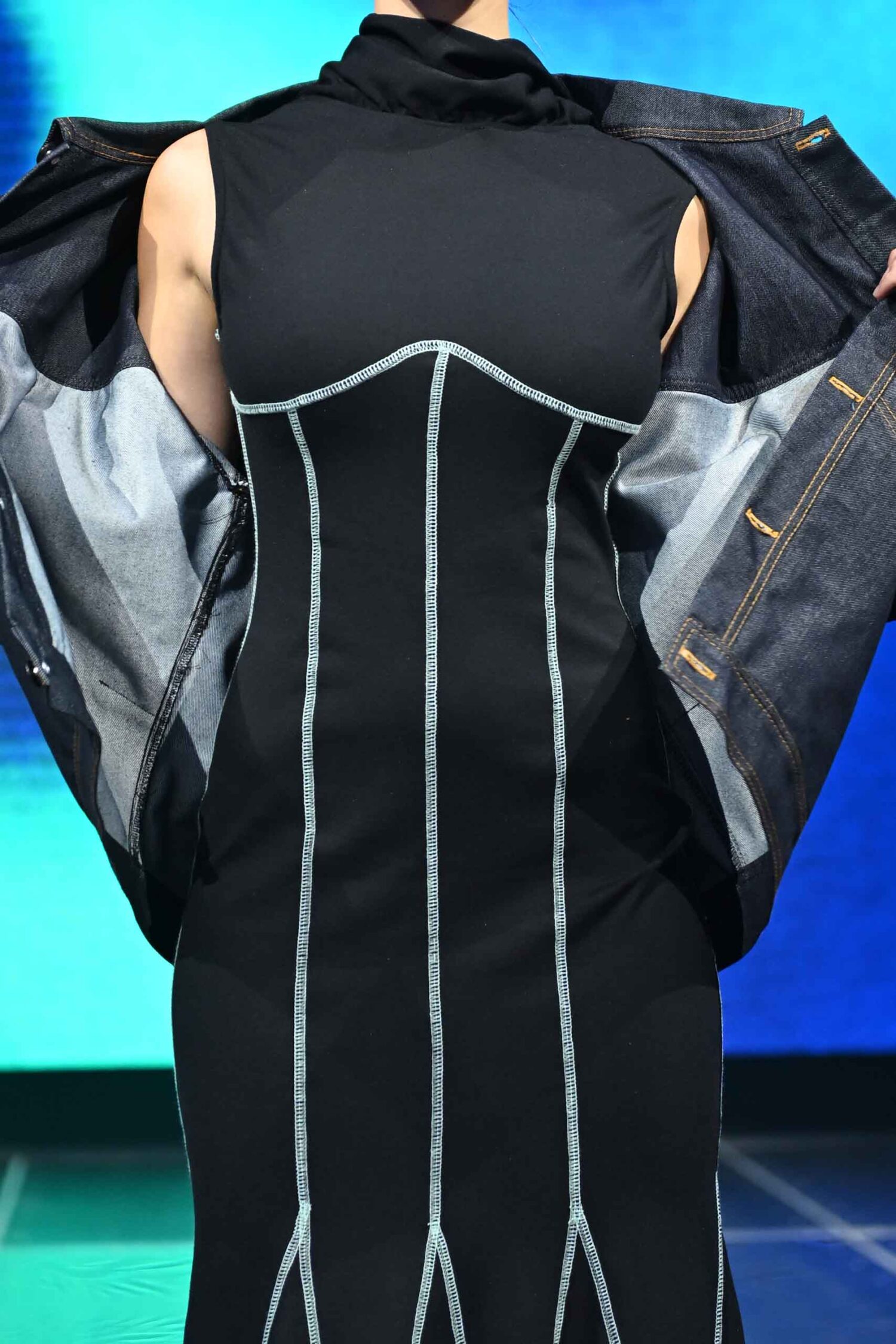 OMODA Dress - Image 4